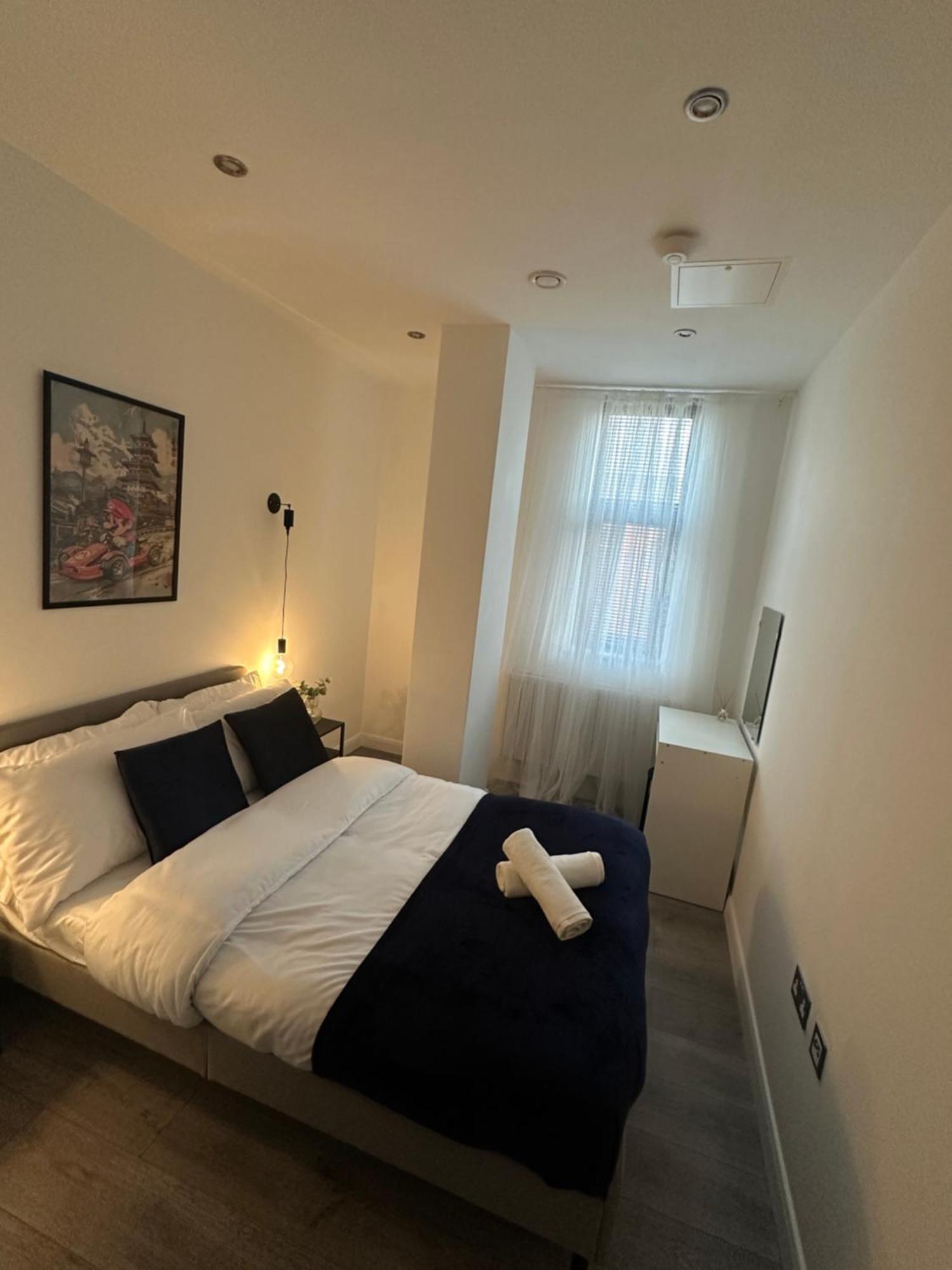 Retro Suite A Luxury Apartment With King Size Bed Wii Games And Entertainment Leicester Ngoại thất bức ảnh